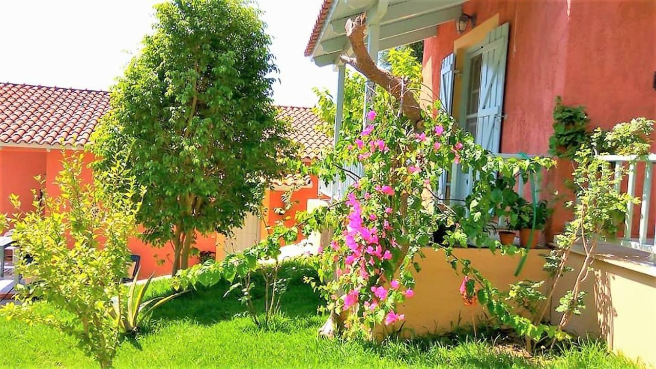 Mihaila Bungalows Szpartiá Kültér fotó